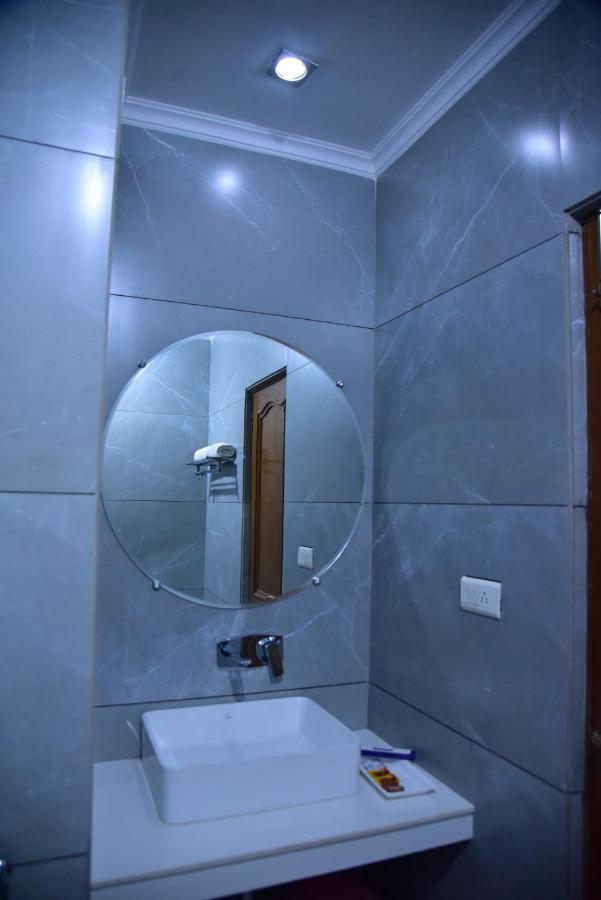 Hotel Sanjog International Amritsar Bagian luar foto