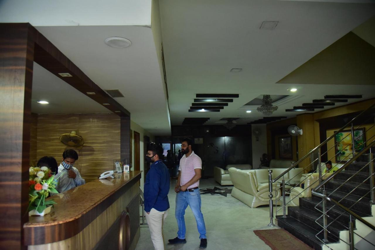 Hotel Sanjog International Amritsar Bagian luar foto