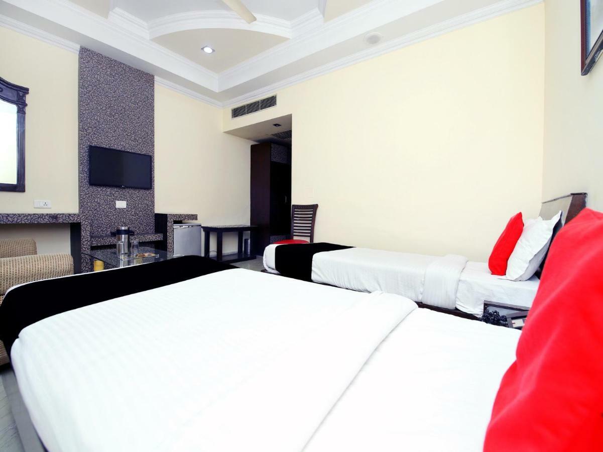 Hotel Sanjog International Amritsar Bagian luar foto