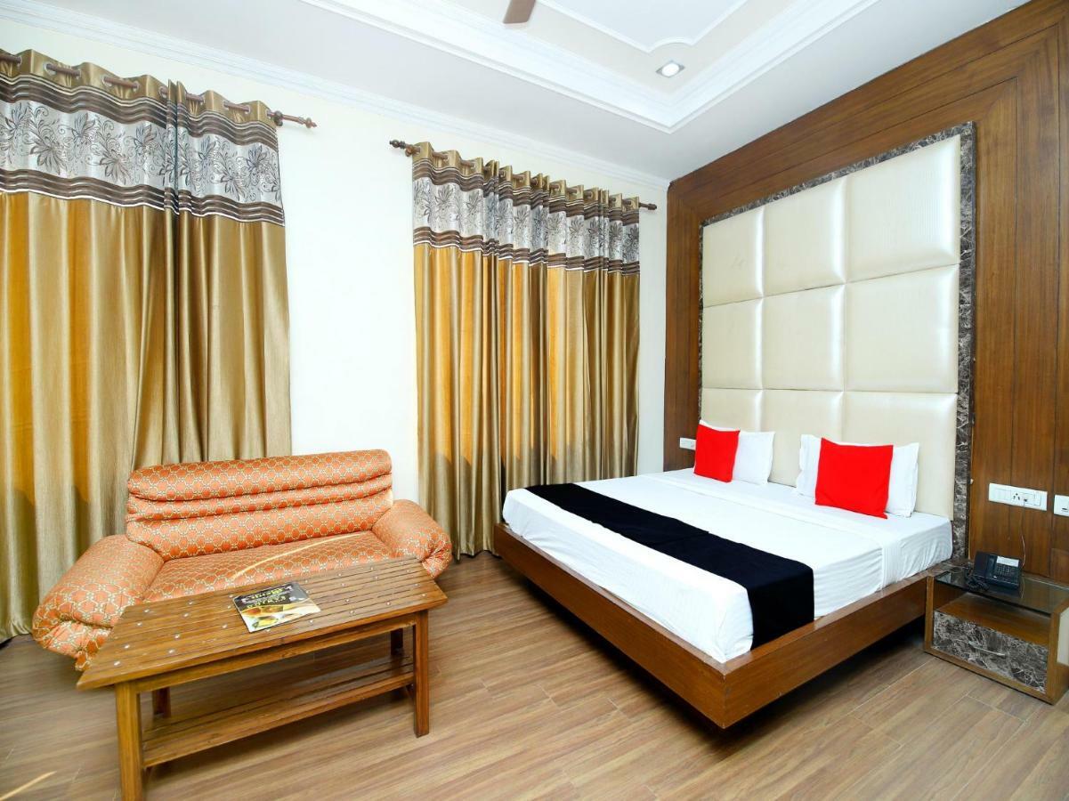 Hotel Sanjog International Amritsar Bagian luar foto